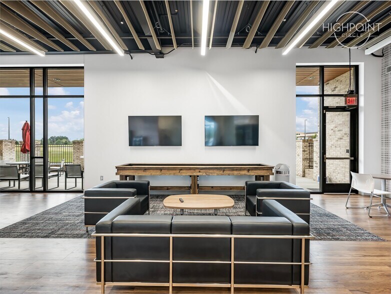 More Photos Of 100 Highpoint Park Way, Braselton Office For Lease