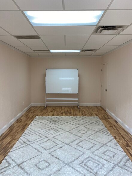 More Photos Of 740 Village Center Dr, Colorado Springs Unknown For Lease