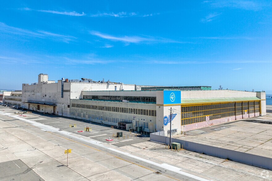 More Photos Of 1190 W Tower Ave, Alameda Warehouse For Lease