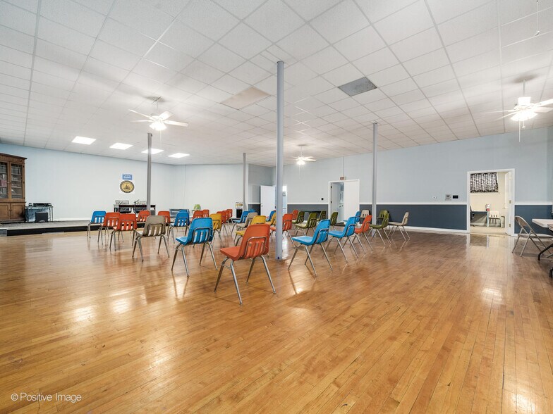 More Photos Of 3011 N Austin Ave, Chicago Lodge Meeting Hall For Sale