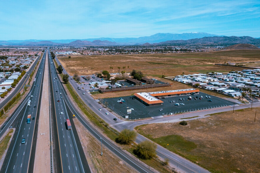 More Photos Of 27732-27740 Encanto Dr, Menifee Unknown For Lease