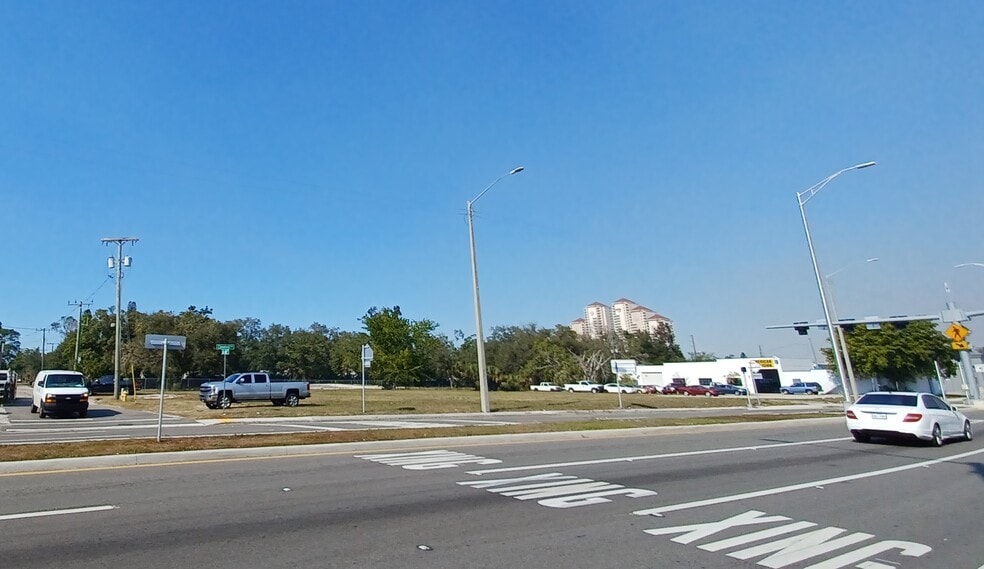 Primary Photo Of 2270 Cleveland ave, Fort Myers Land For Sale