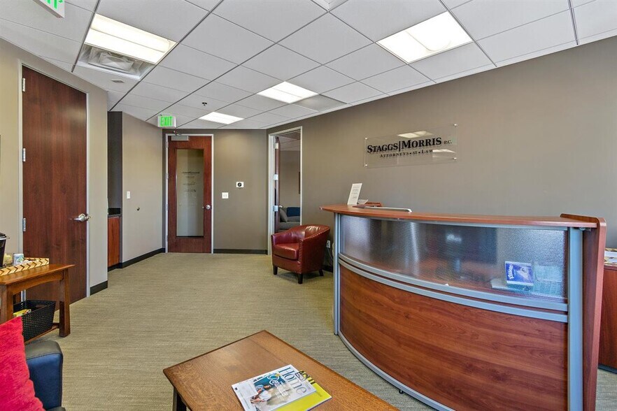 More Photos Of 1800 Glenarm Pl, Denver Office For Sale