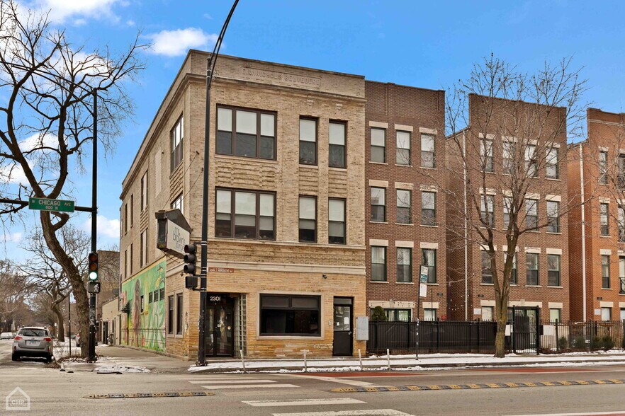 Primary Photo Of 2301 W Chicago Ave, Chicago Apartments For Sale