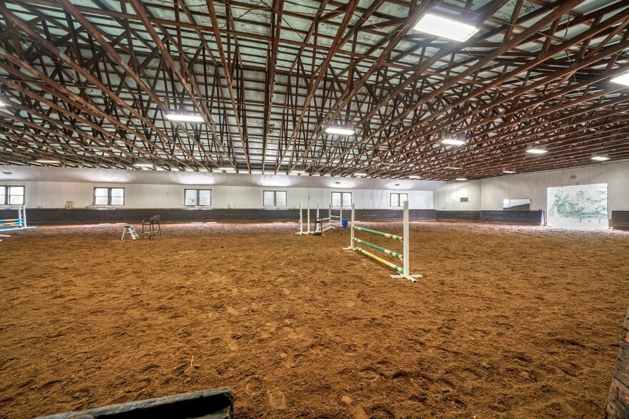 More Photos Of 80 US Highway 206, Chester Horse Stables For Sale