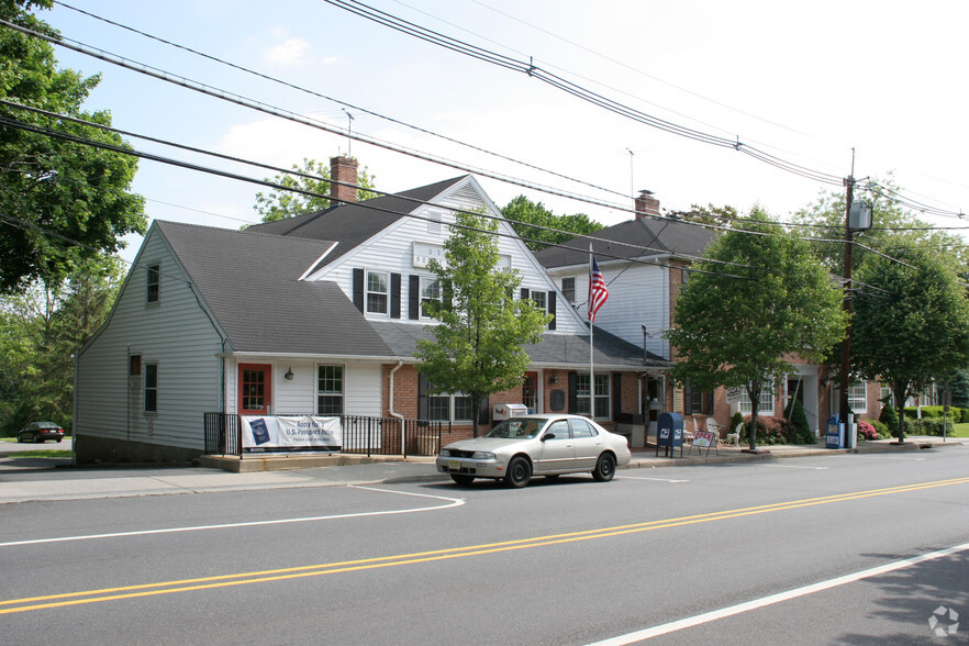 Primary Photo Of 130 Washington St, Rocky Hill Freestanding For Lease