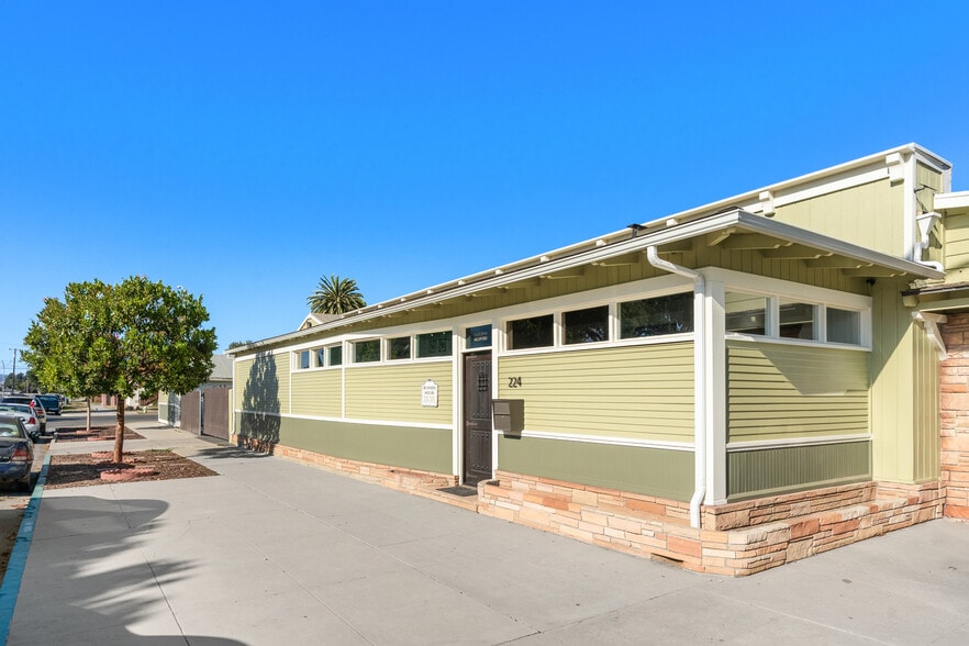 More Photos Of 224 N Smith St, Santa Maria Industrial For Sale