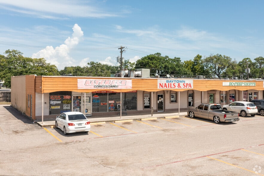 More Photos Of 2120-2314 N Alexander Dr, Baytown Unknown For Lease