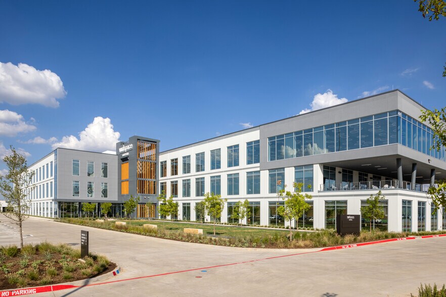 More Photos Of 450 N Freeport Pky, Coppell Office For Lease