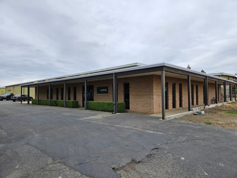 More Photos Of 2170 Wardrobe Ave, Merced Manufacturing For Sale