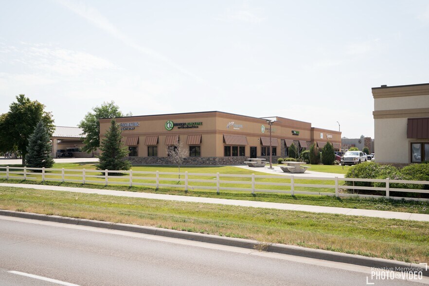 More Photos Of 530 Running W Dr, Gillette Healthcare For Sale