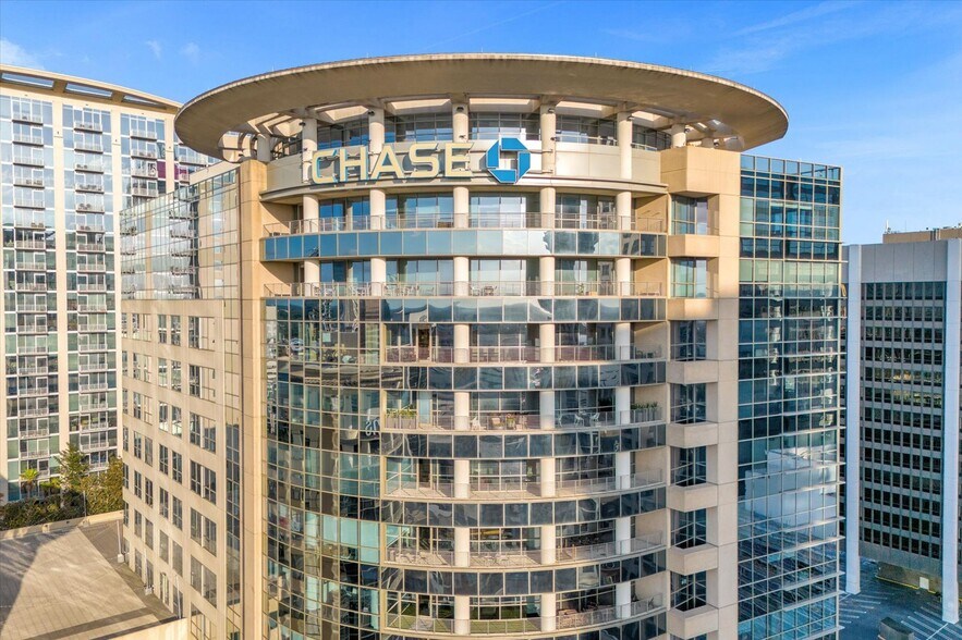 Primary Photo Of 121-189 S Orange Ave, Orlando Office Residential For Lease