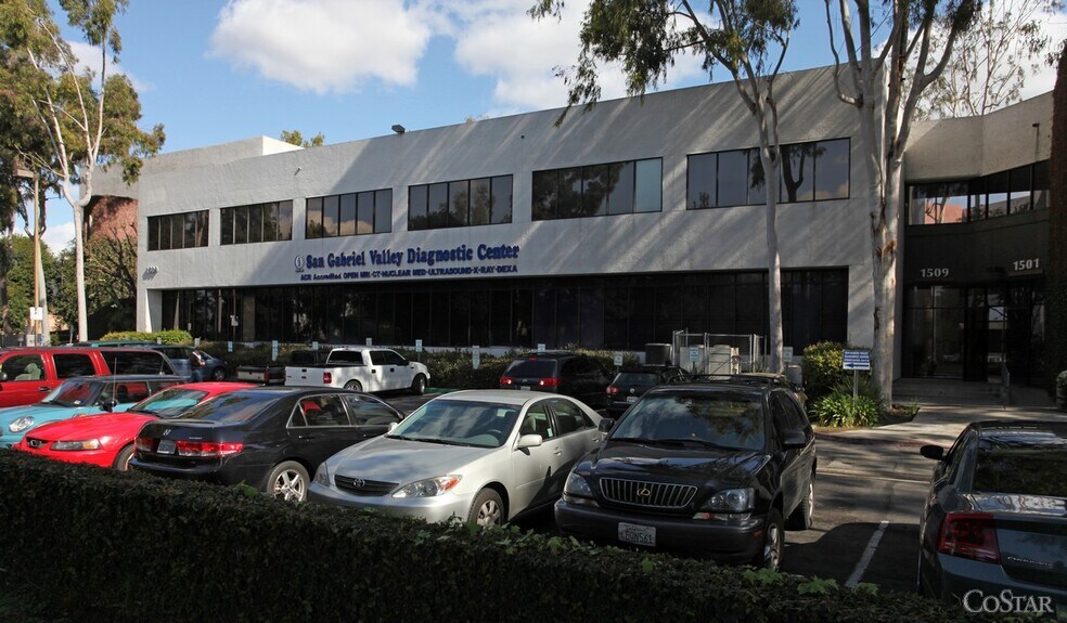 More Photos Of 1521 W Cameron Ave, West Covina Office For Lease