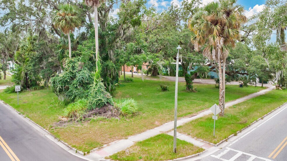 More Photos Of W 3rd St @ Laurel Avenue, Sanford Land For Sale