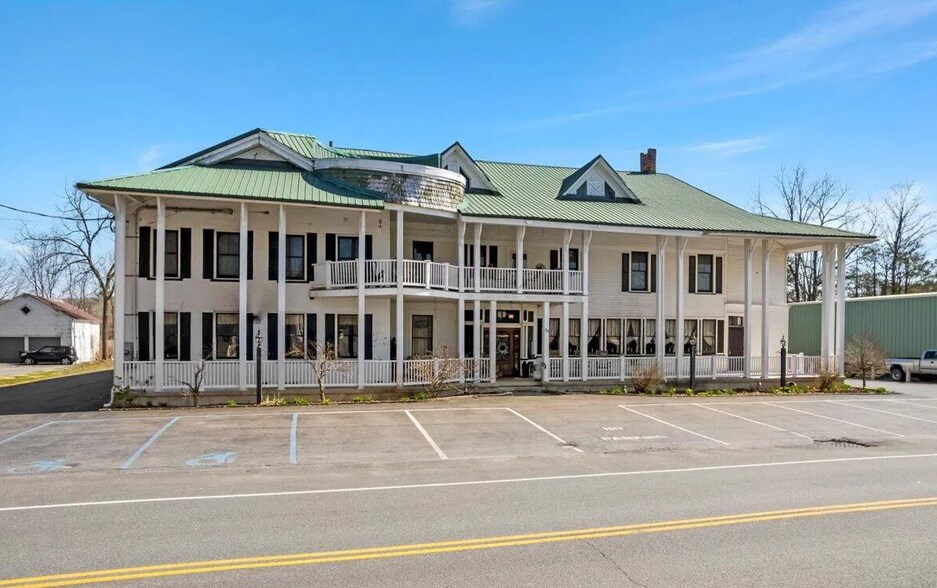 Primary Photo Of 59 W Main St, Broadalbin Hospitality For Sale