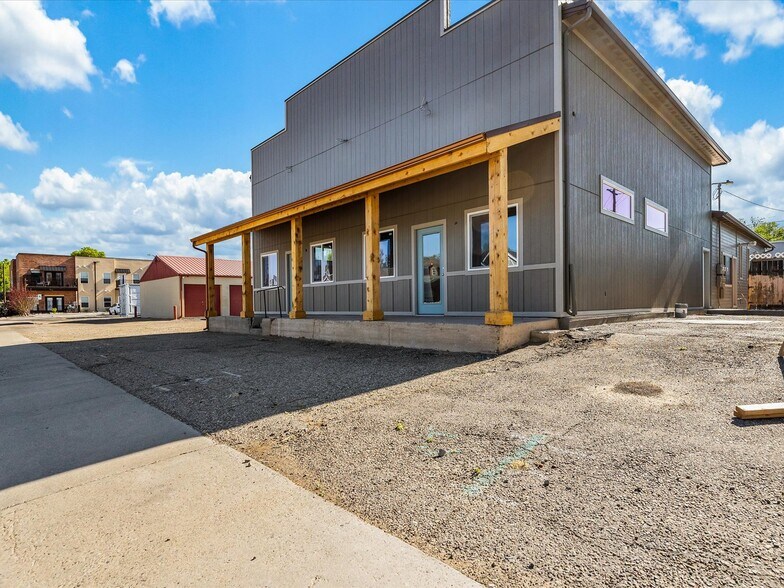 Primary Photo Of 242 S Mulberry St, Fruita Specialty For Lease