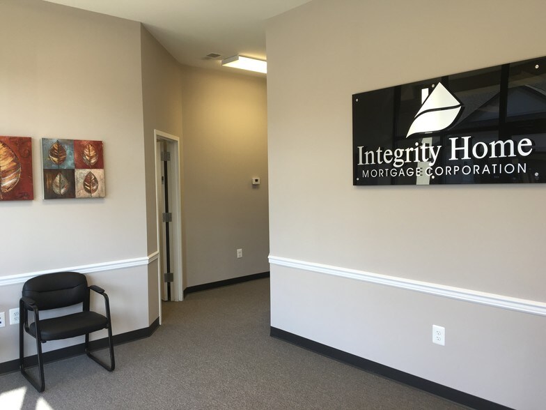 More Photos Of 4520 Plank Rd, Fredericksburg Medical For Lease