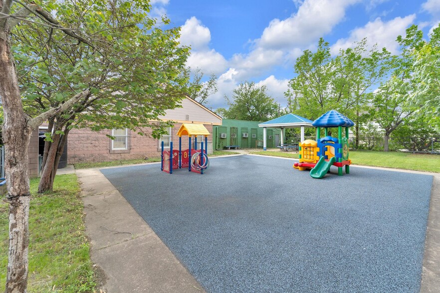 More Photos Of 309 Vine St, Camden Daycare Center For Sale