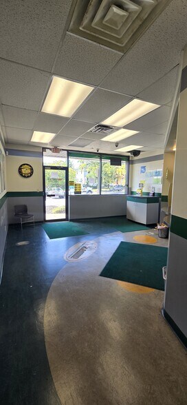 More Photos Of 555 E 1st Ave, Roselle General Retail For Sale