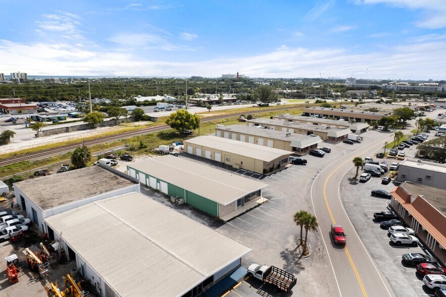 More Photos Of 1620 Cypress Dr, Jupiter Warehouse For Sale