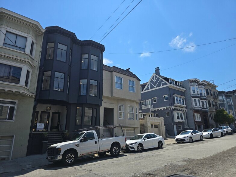 More Photos Of 1728 Larkin St, San Francisco Land For Sale