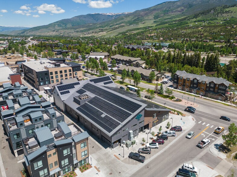 More Photos Of 325 Blue River Pky, Silverthorne General Retail For Sale