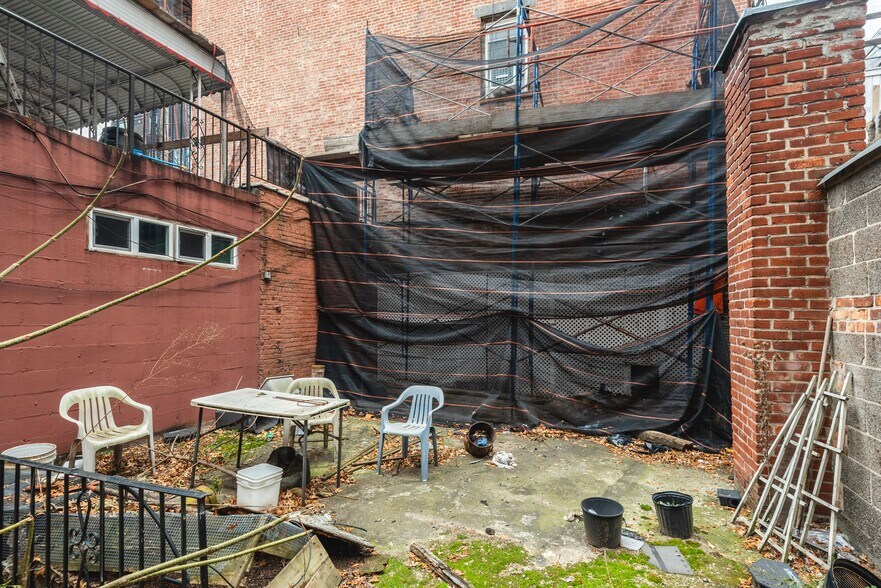 More Photos Of 294 S 5th St, Brooklyn Apartments For Sale
