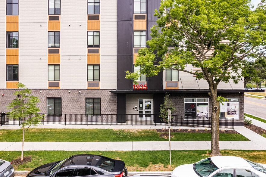 More Photos Of 1935 Park Ave, Minneapolis Apartments For Sale