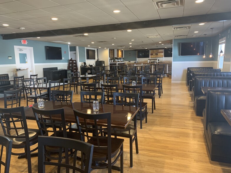 More Photos Of 48 School St, Lincoln Restaurant For Sale