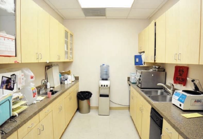 More Photos Of 13768 Roswell Ave, Chino Medical For Lease