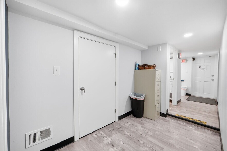 More Photos Of 401-407 N Patterson Park Ave, Baltimore Religious Facility For Sale
