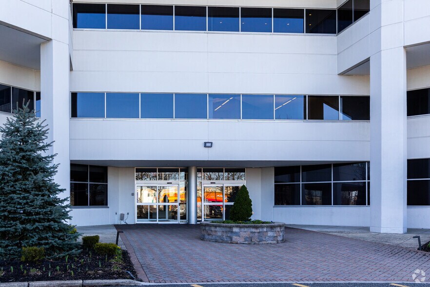 More Photos Of 517 Route One South, Iselin Office For Lease