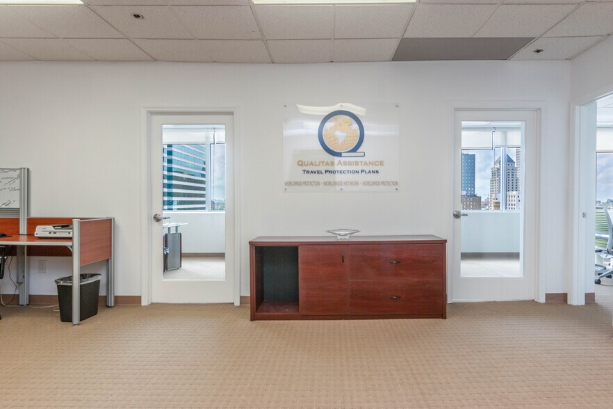 More Photos Of 150 SE 2nd Ave, Miami Office Residential For Sale