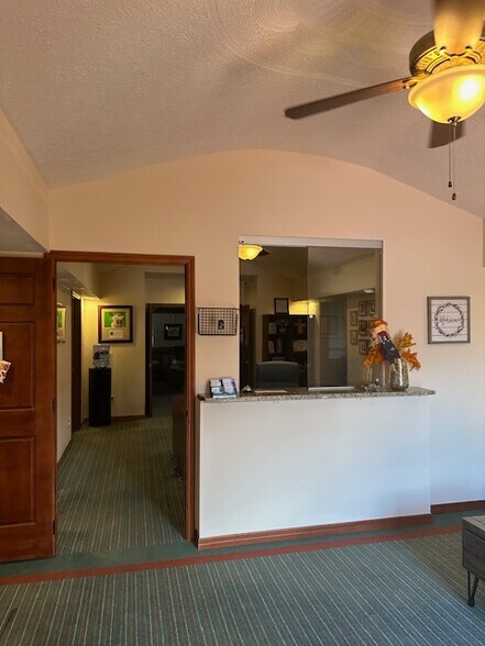 More Photos Of 12660 World Plaza Ln, Fort Myers Unknown For Lease