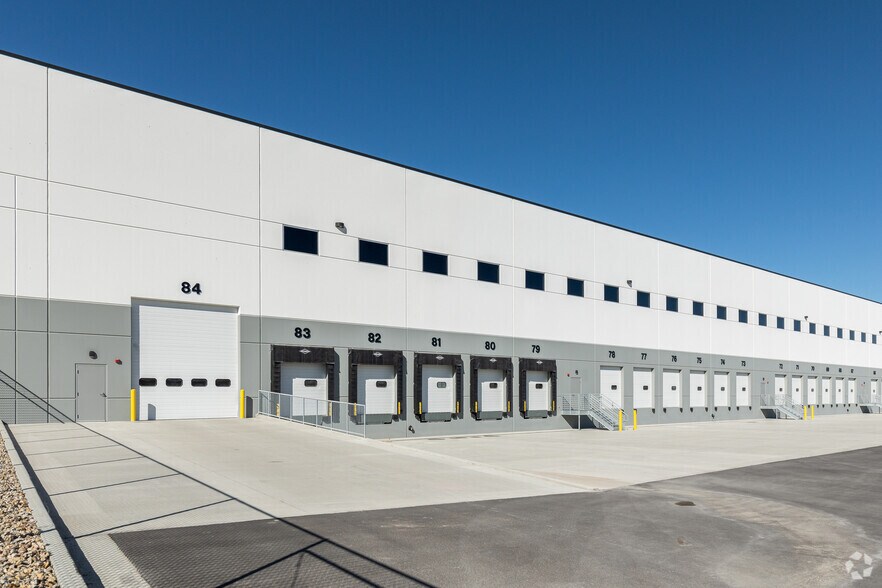 More Photos Of 6162 W Beagley Rd, West Valley City Distribution For Lease
