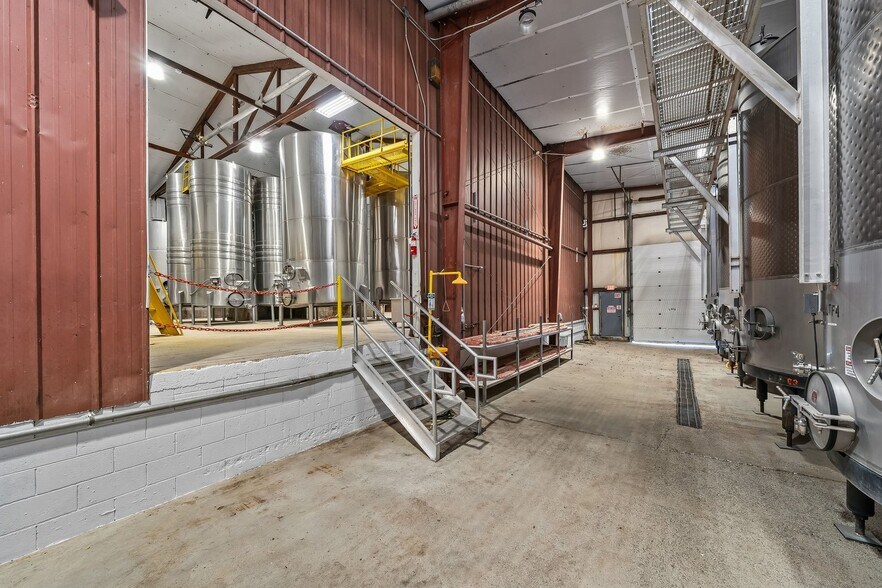More Photos Of 535 Calf Canyon Hwy, Creston Winery Vineyard For Sale