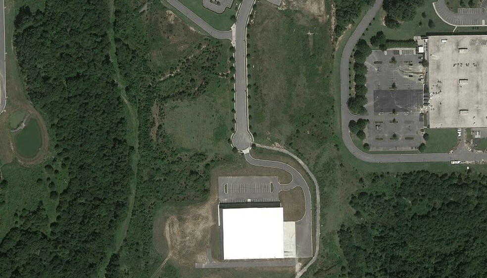 More Photos Of 2800 Repi Ct, Gastonia Distribution For Lease
