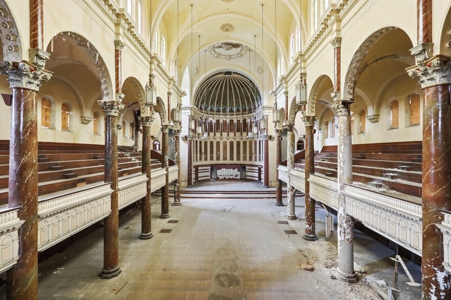 More Photos Of 364 Haverhill St, Lawrence Religious Facility For Sale