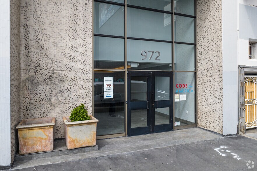 More Photos Of 972 Mission St, San Francisco Office For Lease