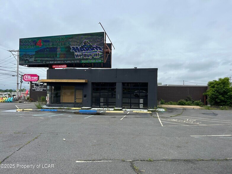 More Photos Of 800 Kidder St, Wilkes-Barre Storefront For Lease