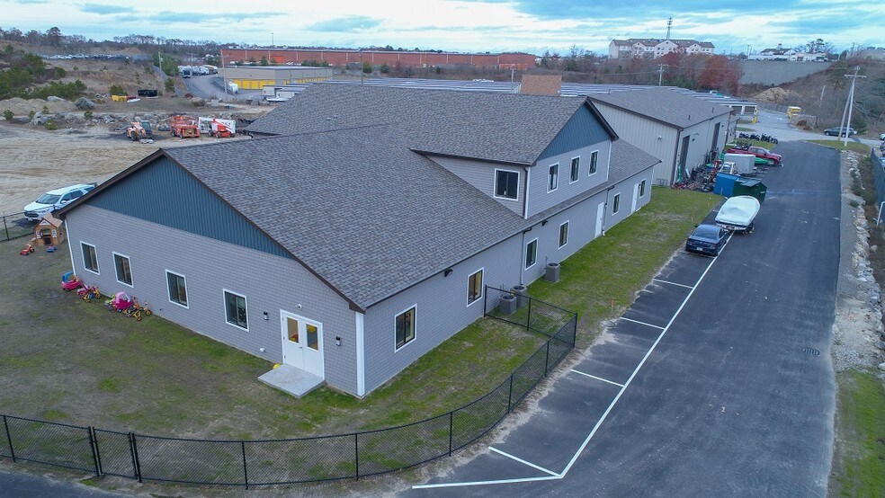More Photos Of 54 Holman Rd, Plymouth Light Distribution For Lease