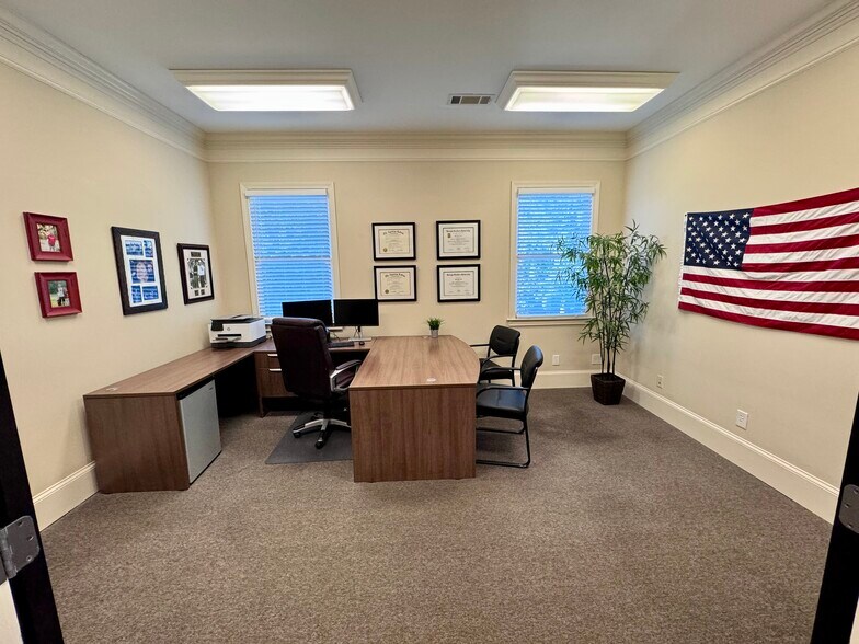 More Photos Of 1100 Old Dawson Village Rd, Dawsonville Office For Sale
