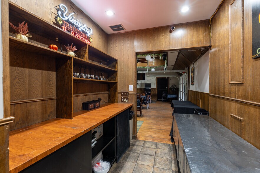 More Photos Of 7815 Ogden Ave, Lyons Restaurant For Sale