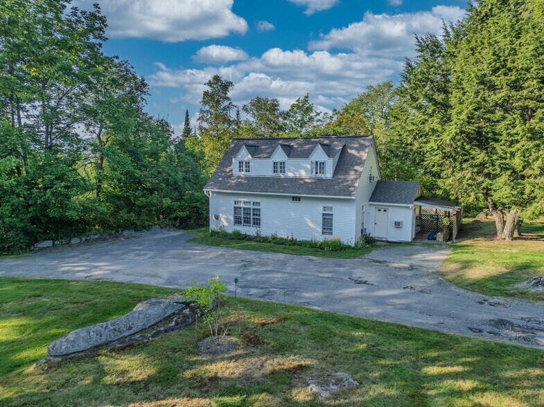 More Photos Of 80 Guider Ln, Bethlehem Hotel For Sale