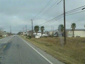 More Photos Of 1821 Dickinson Ave, Dickinson Warehouse For Lease