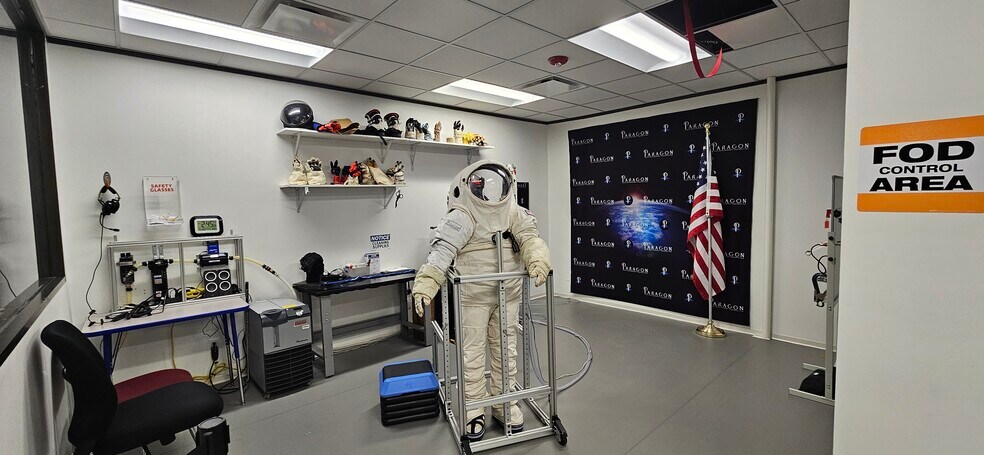 More Photos Of 16850 Diana Ln, Houston Loft Creative Space For Sale