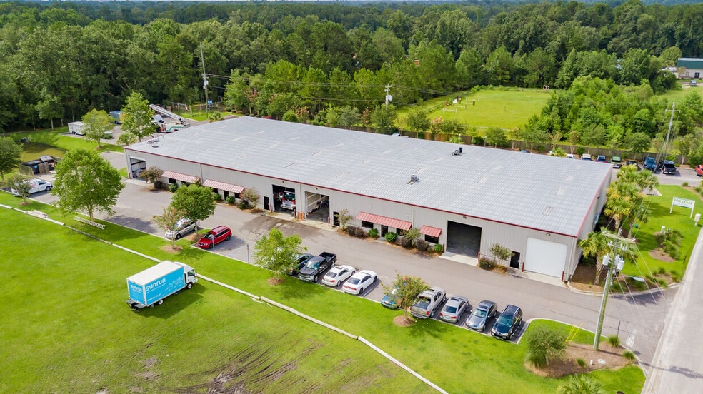 More Photos Of 131 Elliana Way, Summerville Unknown For Lease