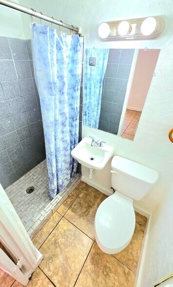 More Photos Of , Bradenton Multifamily For Sale