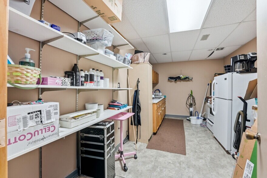 More Photos Of 215 N Michigan St, Plymouth Storefront For Sale