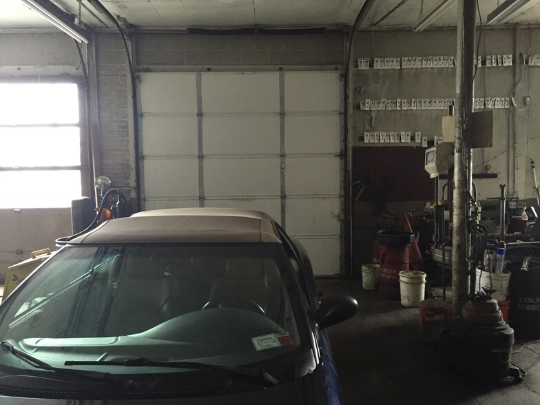 More Photos Of 445 E Main St, Patchogue Service Station For Lease
